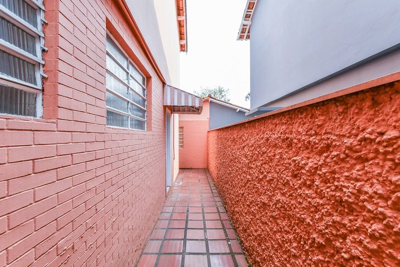 Casa com 199m² em Indianópolis 3 dorm 1 suíte 4 vagas Avenida Iraí São Paulo - 