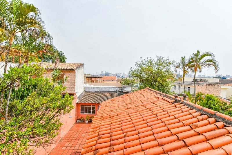 Casa com 199m² em Indianópolis 3 dorm 1 suíte 4 vagas Avenida Iraí São Paulo - 