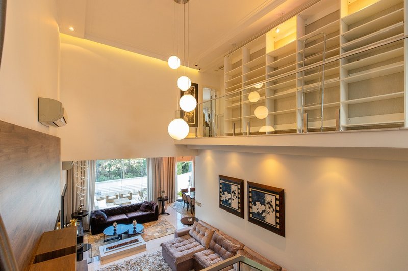 Casa 440m² no City América 4 dorm 1 suíte 5 vagas Rua Sícano São Paulo - 