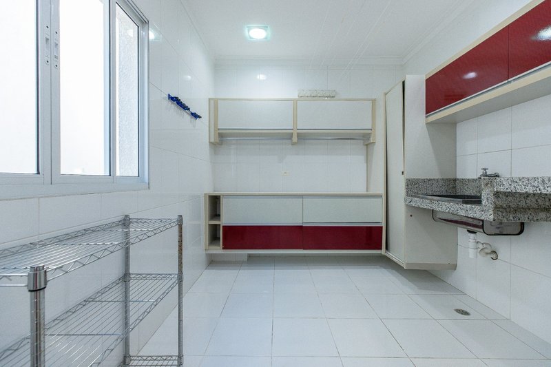Casa 440m² no City América 4 dorm 1 suíte 5 vagas Rua Sícano São Paulo - 
