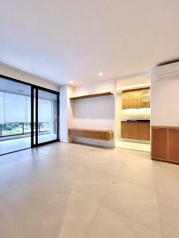 Apartamento novíssimo para locação no Posto 5 - Barra da Tijuca - Rio de Janeiro - 