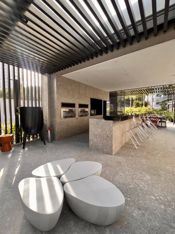 Apartamento novíssimo para locação no Posto 5 - Barra da Tijuca - Rio de Janeiro - 