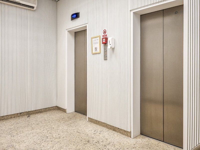 Conjunto Comercial no Itaim Bibi 82,95m² 1 vaga Rua Joaquim Floriano São Paulo - 