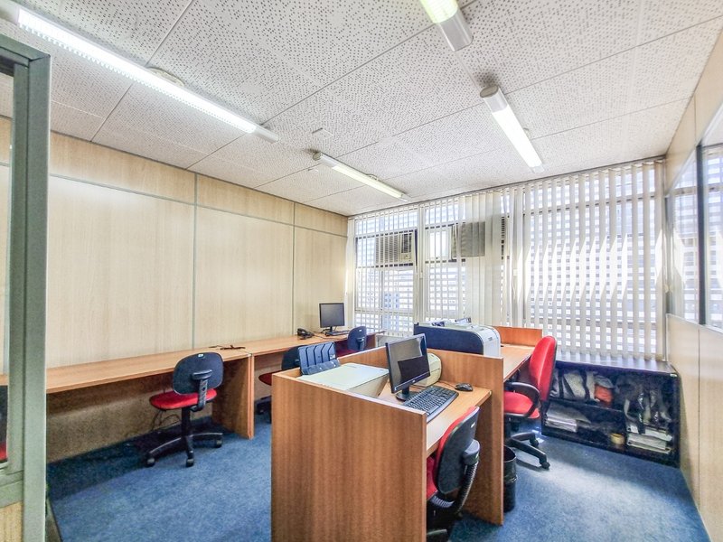 Conjunto Comercial no Itaim Bibi 82,95m² 1 vaga Rua Joaquim Floriano São Paulo - 