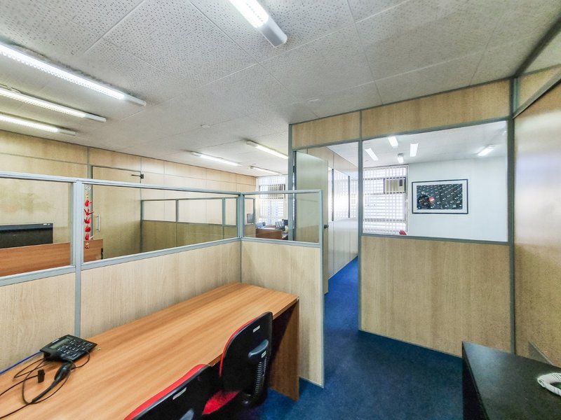 Conjunto Comercial no Itaim Bibi 82,95m² 1 vaga Rua Joaquim Floriano São Paulo - 