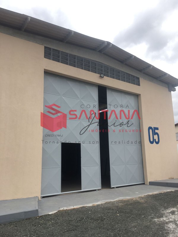 Galpão para Locação em Condomínio – Vilas de Abrantes Rua Sucupió Camaçari - 
