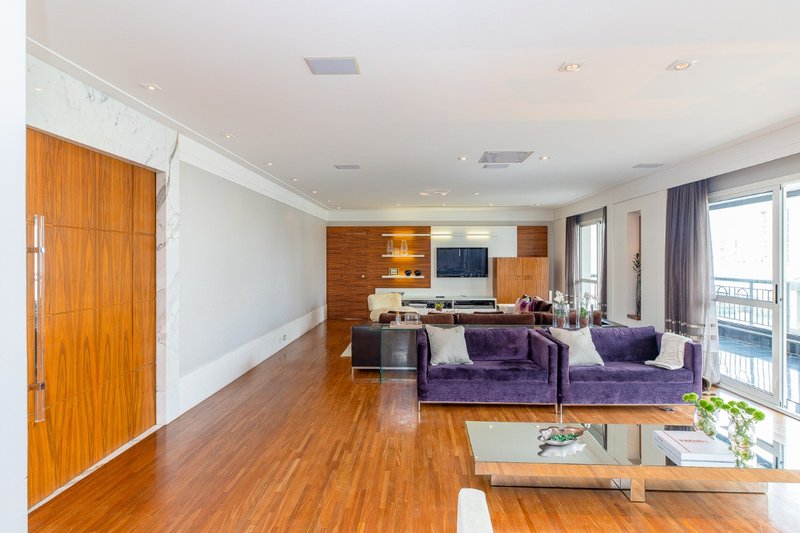 Apartamento 300m² no Planalto Paulista 4 suítes 5 vagas Alameda dos Tupiniquins São Paulo - 
