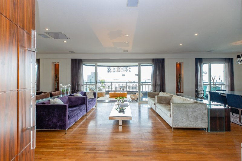 Apartamento 300m² no Planalto Paulista 4 suítes 5 vagas Alameda dos Tupiniquins São Paulo - 