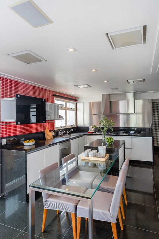 Apartamento 300m² no Planalto Paulista 4 suítes 5 vagas Alameda dos Tupiniquins São Paulo - 