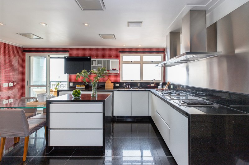 Apartamento 300m² no Planalto Paulista 4 suítes 5 vagas Alameda dos Tupiniquins São Paulo - 