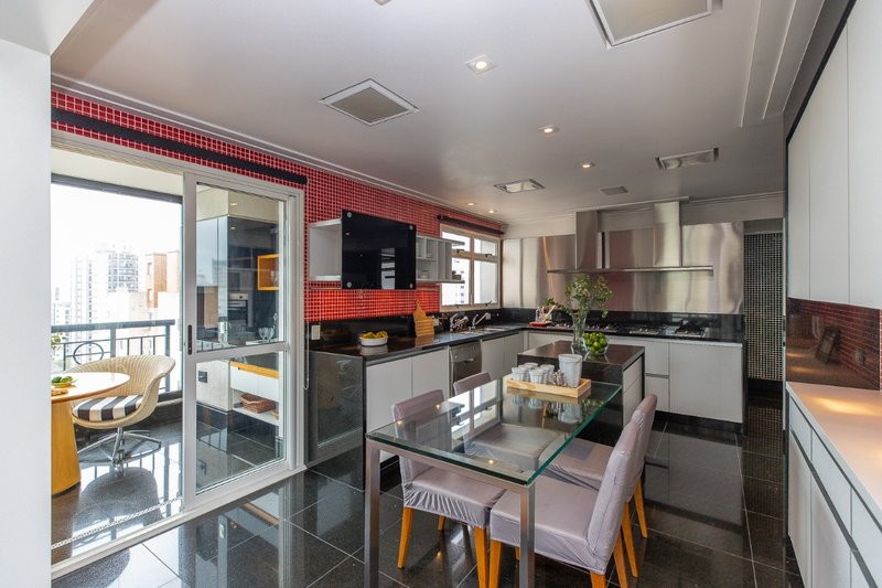 Apartamento 300m² no Planalto Paulista 4 suítes 5 vagas Alameda dos Tupiniquins São Paulo - 