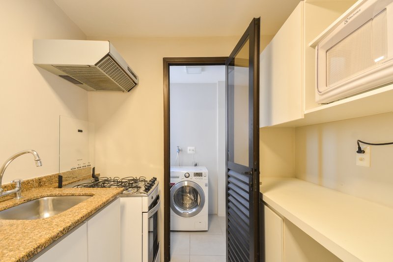 Apartamento 90m² no Jd Paulista 2 suítes 2 vagas Alameda Jaú São Paulo - 