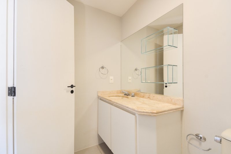 Apartamento 90m² no Jd Paulista 2 suítes 2 vagas Alameda Jaú São Paulo - 