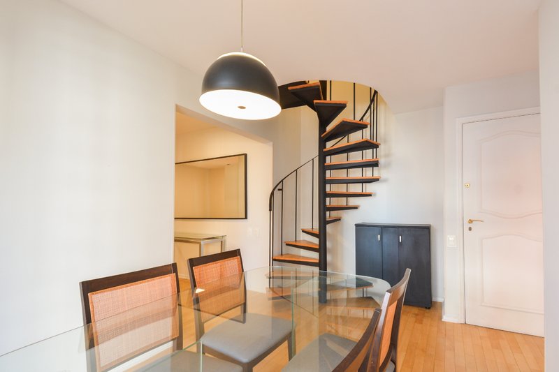 Apartamento 90m² no Jd Paulista 2 suítes 2 vagas Alameda Jaú São Paulo - 