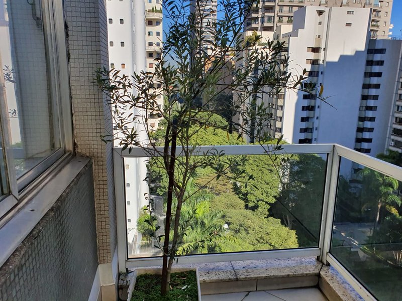 ALUGA-SE COBERTURA – 126M2 – 2 QUARTOS – 1 VAGA – LOCALIZAÇÃO LUXUOSA Rua Professor Artur Ramos São Paulo - 