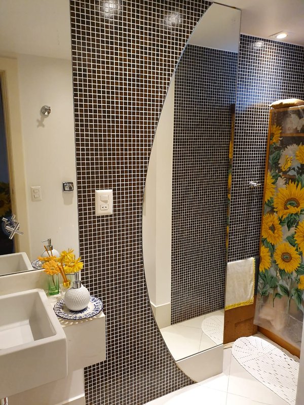 ALUGA-SE COBERTURA – 126M2 – 2 QUARTOS – 1 VAGA – LOCALIZAÇÃO LUXUOSA Rua Professor Artur Ramos São Paulo - 
