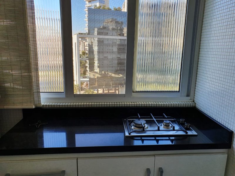 ALUGA-SE COBERTURA – 126M2 – 2 QUARTOS – 1 VAGA – LOCALIZAÇÃO LUXUOSA Rua Professor Artur Ramos São Paulo - 