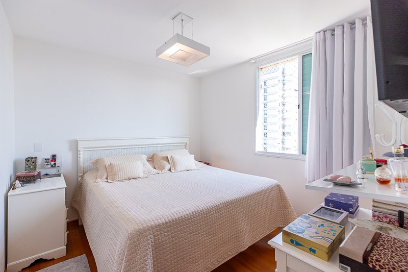 Apartamento 125m² no Brooklin 3 dorm 1 suíte 3 vagas Rua Princesa Isabel São Paulo - 