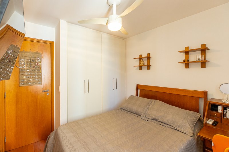Apartamento 125m² no Brooklin 3 dorm 1 suíte 3 vagas Rua Princesa Isabel São Paulo - 
