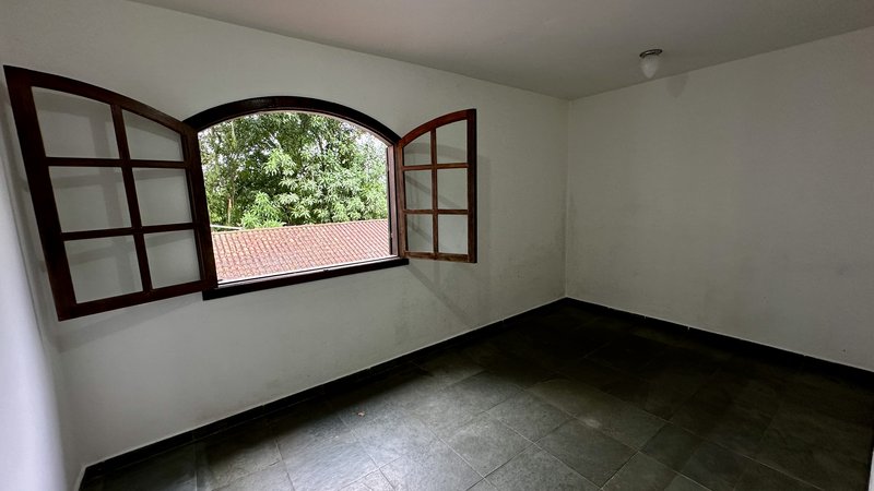 ⸻  🏡 Casa em Condomínio – Iconha, Guapimirim/RJ Estrada da Caneca Fina Guapimirim - 