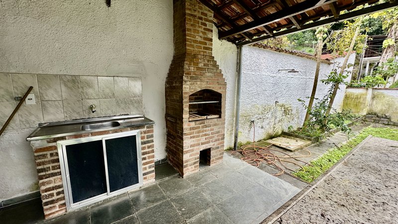 ⸻  🏡 Casa em Condomínio – Iconha, Guapimirim/RJ Estrada da Caneca Fina Guapimirim - 