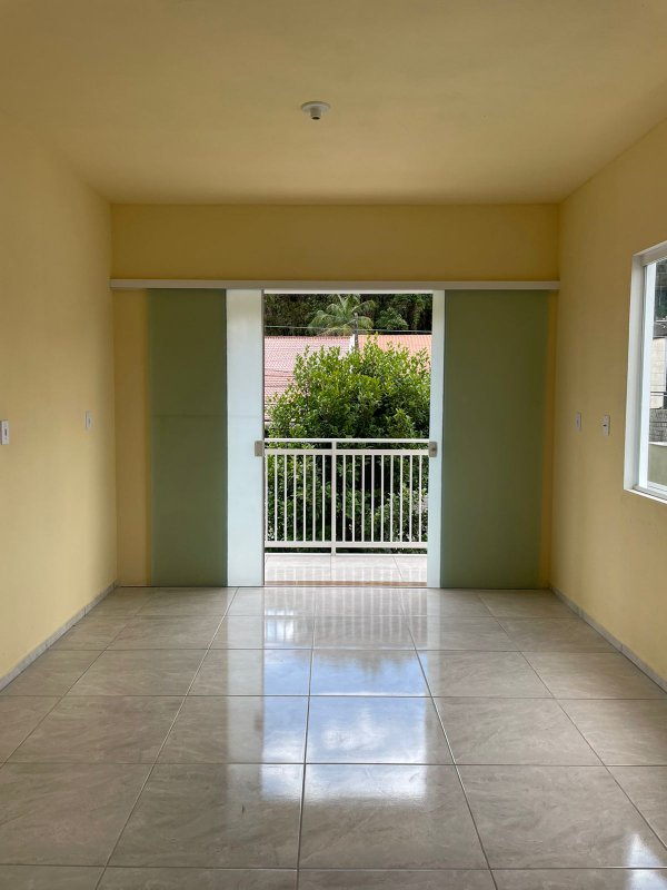 Apartamento Piso Superior em Indaial - Timbó - 