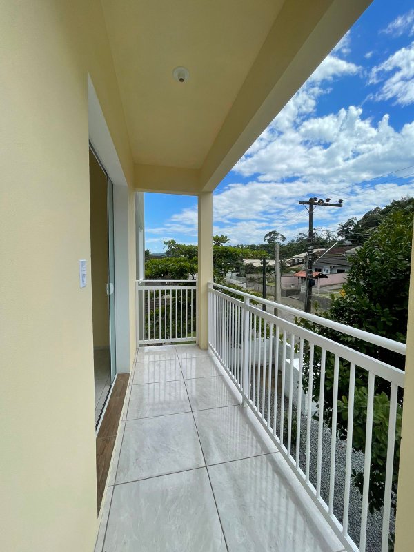 Apartamento Piso Superior em Indaial - Timbó - 