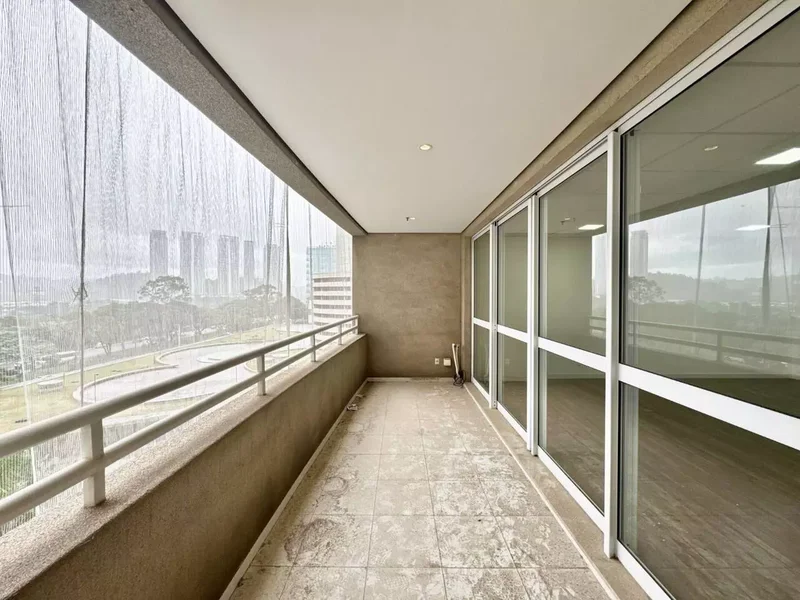 VENDE-SE CONJUNTO COMERCIAL 120M2 – REGIÃO DE EXPANSÃO IMOBILIÁRIA – VALORIZAÇÃO CERTA!! Rua Verbo Divino São Paulo - 
