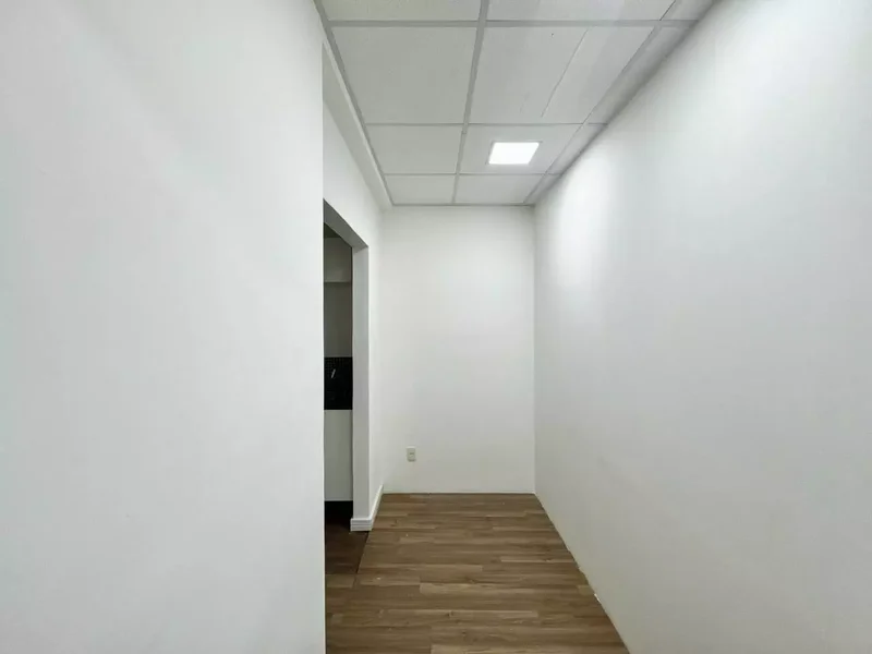 VENDE-SE CONJUNTO COMERCIAL 120M2 – REGIÃO DE EXPANSÃO IMOBILIÁRIA – VALORIZAÇÃO CERTA!! Rua Verbo Divino São Paulo - 