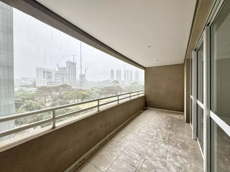 VENDE-SE CONJUNTO COMERCIAL 120M2 – REGIÃO DE EXPANSÃO IMOBILIÁRIA – VALORIZAÇÃO CERTA!! Rua Verbo Divino São Paulo - 