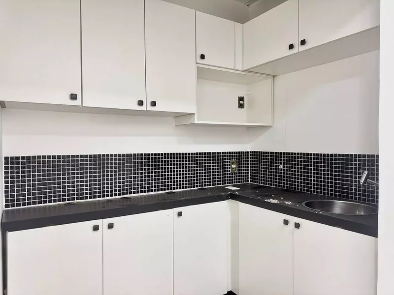 VENDE-SE CONJUNTO COMERCIAL 120M2 – REGIÃO DE EXPANSÃO IMOBILIÁRIA – VALORIZAÇÃO CERTA!! Rua Verbo Divino São Paulo - 