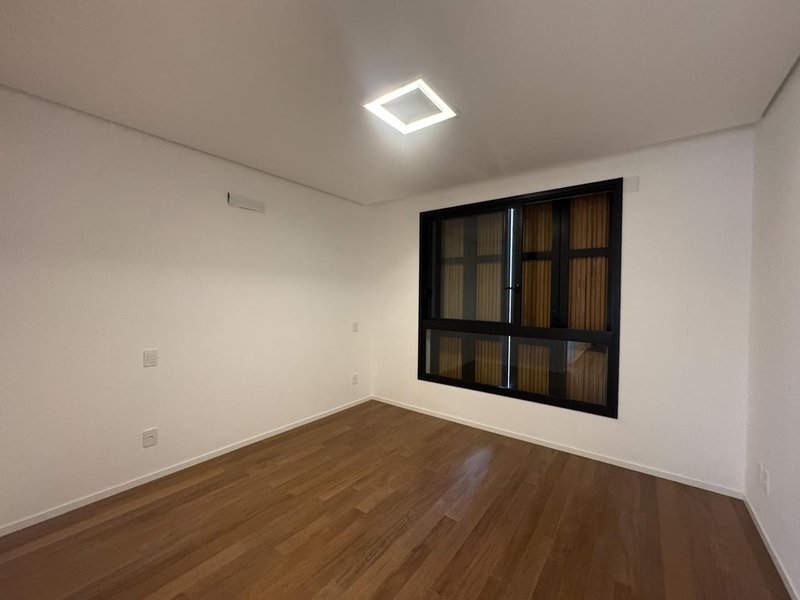 Casa de alto padrão à venda no Residencial Jatibela, Campinas Rua Romilda Aparecida Cruz Campinas - 