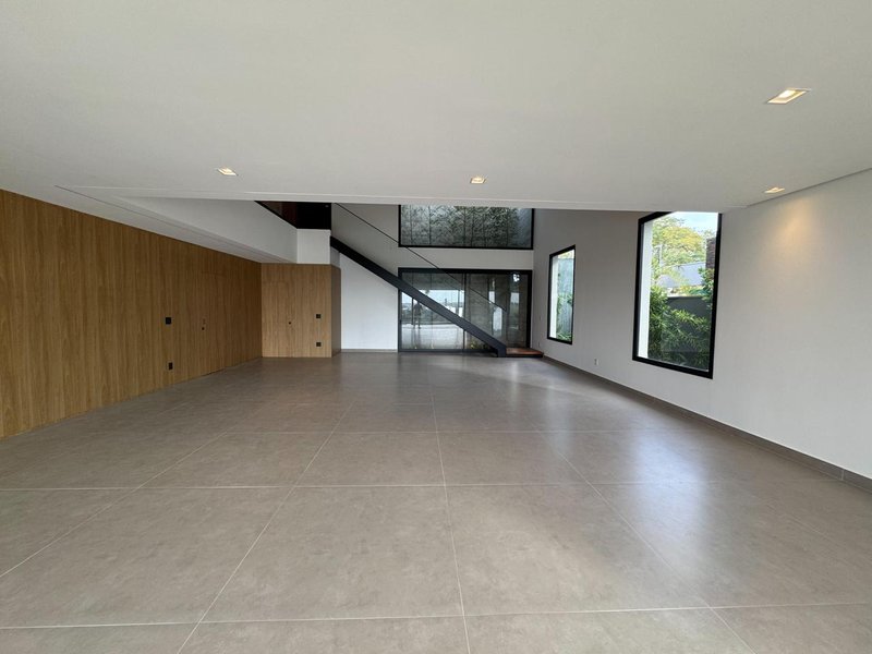 Casa de alto padrão à venda no Residencial Jatibela, Campinas Rua Romilda Aparecida Cruz Campinas - 