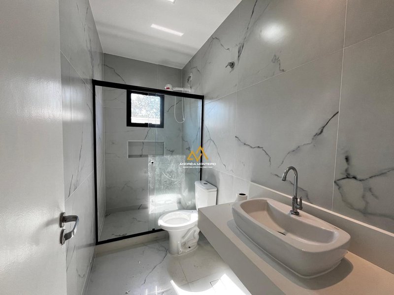 Casa no Condomínio Ubá em Ubatiba 4 quartos, sendo 2 suítes, 186m2, à venda por R$920.000 Rod. Ver.eador Oldemar Guedes Figueiredo Maricá - 
