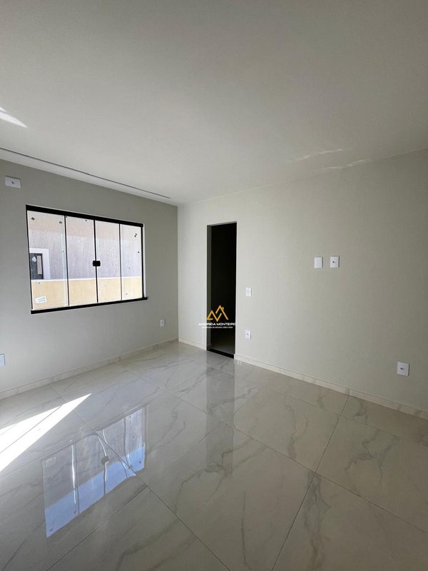 Casa com 3 dormitórios a venda no Condomínio Dom Village -100m2- R$ 580.000,00 Rodovia. Vereador Oldemar Guedes Figueiredo Maricá - 