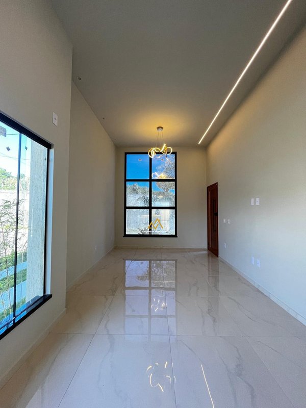 Casa com 3 dormitórios a venda no Condomínio Dom Village -100m2- R$ 580.000,00 Rodovia. Vereador Oldemar Guedes Figueiredo Maricá - 