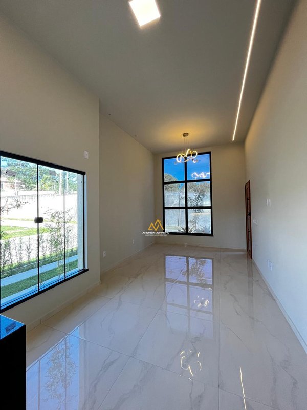 Casa com 3 dormitórios a venda no Condomínio Dom Village -100m2- R$ 580.000,00 Rodovia. Vereador Oldemar Guedes Figueiredo Maricá - 