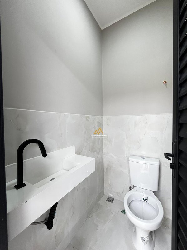 Casa 3 quartos R$ 650.000,00 Condomínio Vivere - São José de Imbassai - Maricá/RJ Rua João Da Cunha Abreu Maricá - 