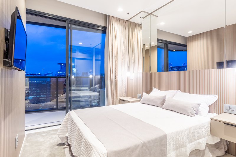 VENDE-SE LINDA PENTHOUSE DUPLEX NA RUA MAIS CHIQUE DE SÃO PAULO Rua Oscar Freire São Paulo - 