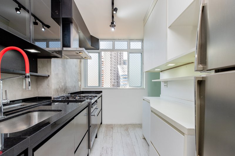 Apartamento 65m² no Itaim Bibi 2 dorm 1 vaga Rua Arminda São Paulo - 
