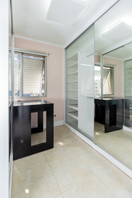 Apartamento 65m² no Itaim Bibi 2 dorm 1 vaga Rua Arminda São Paulo - 