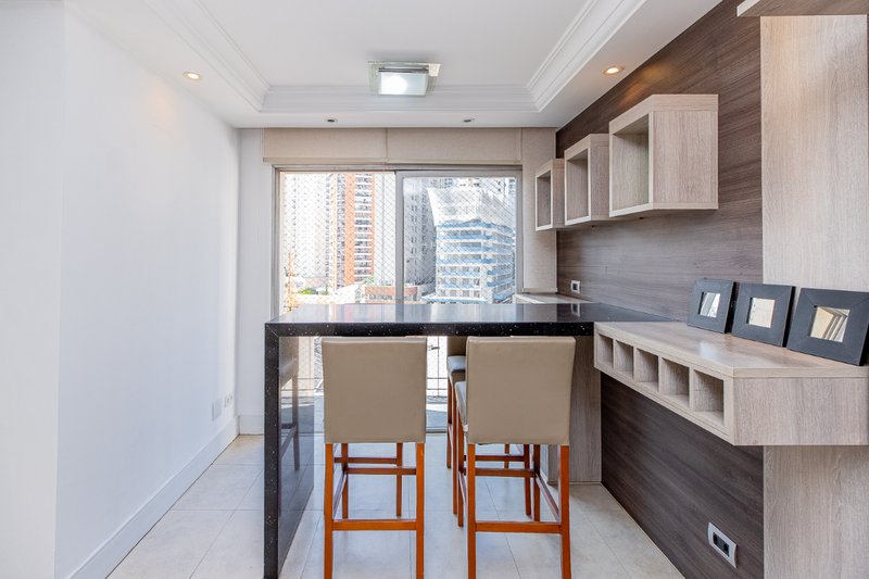 Apartamento 65m² no Itaim Bibi 2 dorm 1 vaga Rua Arminda São Paulo - 