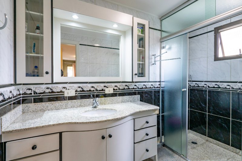 Apartamento 180m² na Vila Andrade 4 dorm 2 suítes 3 vagas Rua Charles Spencer Chaplin São Paulo - 