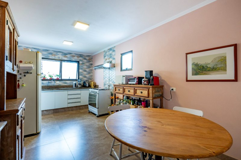 Apartamento 180m² na Vila Andrade 4 dorm 2 suítes 3 vagas Rua Charles Spencer Chaplin São Paulo - 