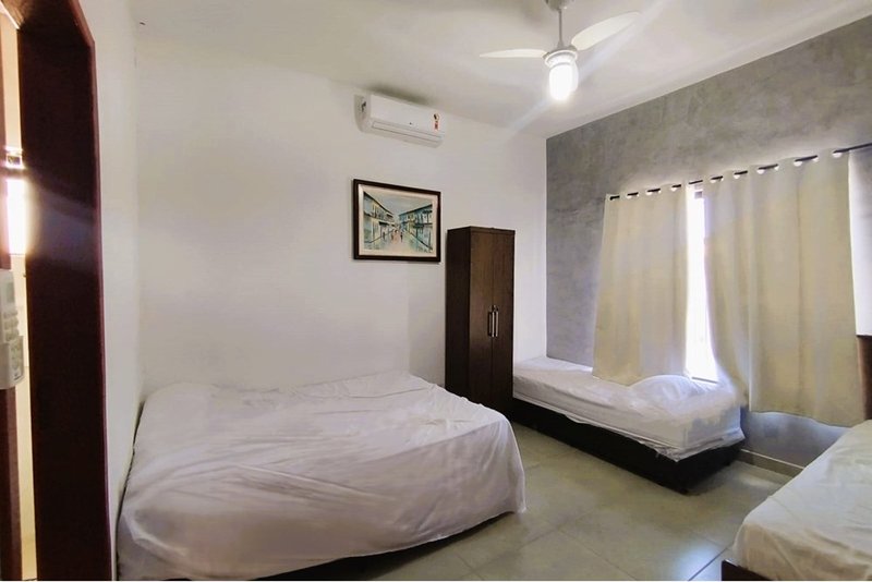 Casa Á venda, 3 Dorm. 2 suítes, 280m - R$ 796.900 - Bairro do Cercado - Araçoiaba da Serra Arquilau Machado de Moraes Araçoiaba da Serra - 