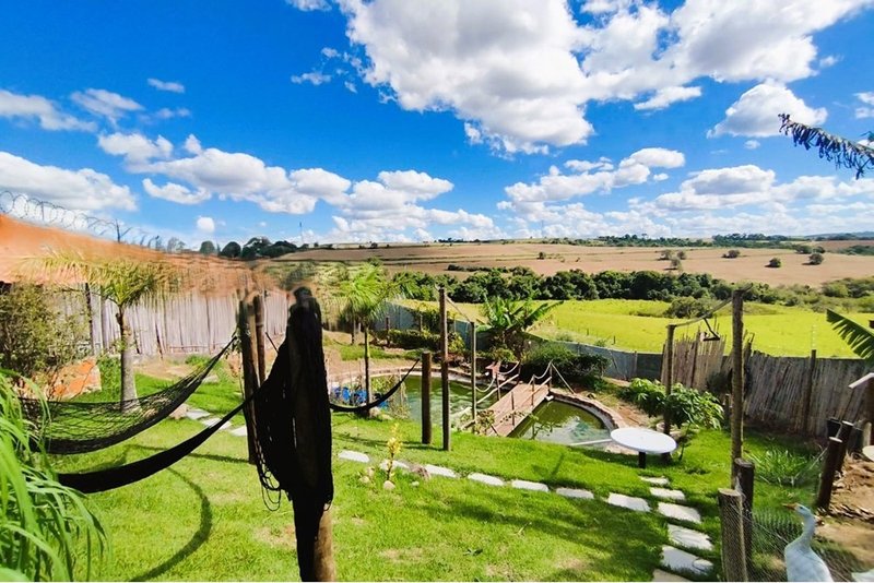 Casa Á venda, 3 Dorm. 2 suítes, 280m - R$ 796.900 - Bairro do Cercado - Araçoiaba da Serra Arquilau Machado de Moraes Araçoiaba da Serra - 