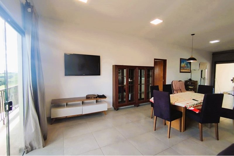 Casa Á venda, 3 Dorm. 2 suítes, 280m - R$ 796.900 - Bairro do Cercado - Araçoiaba da Serra Arquilau Machado de Moraes Araçoiaba da Serra - 