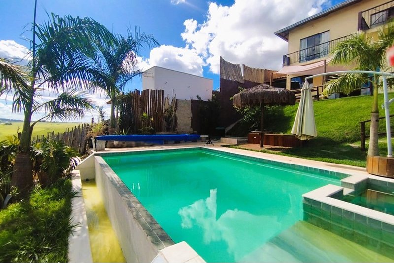 Casa Á venda, 3 Dorm. 2 suítes, 280m - R$ 796.900 - Bairro do Cercado - Araçoiaba da Serra Arquilau Machado de Moraes Araçoiaba da Serra - 