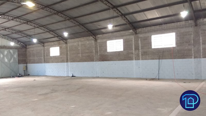 GALPÃO INDUSTRIAL PARA LOCAÇÃO Estrada Imperador São José dos Campos - 