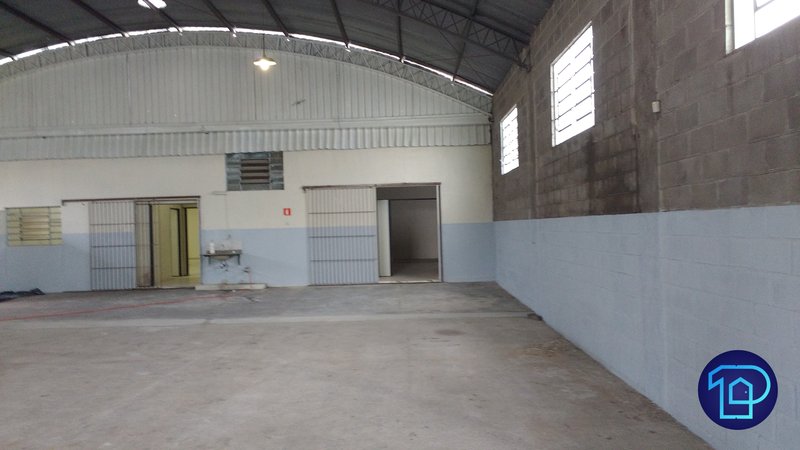 GALPÃO INDUSTRIAL PARA LOCAÇÃO Estrada Imperador São José dos Campos - 